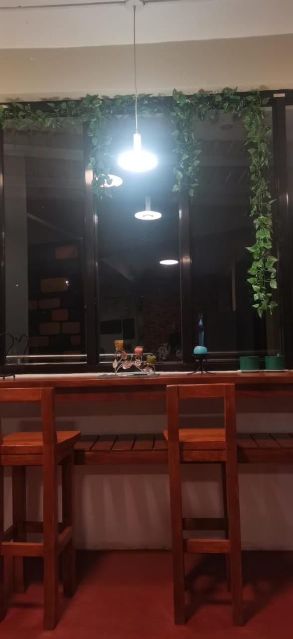 Cool Breeze Lodge And Cafe バナウェ エクステリア 写真